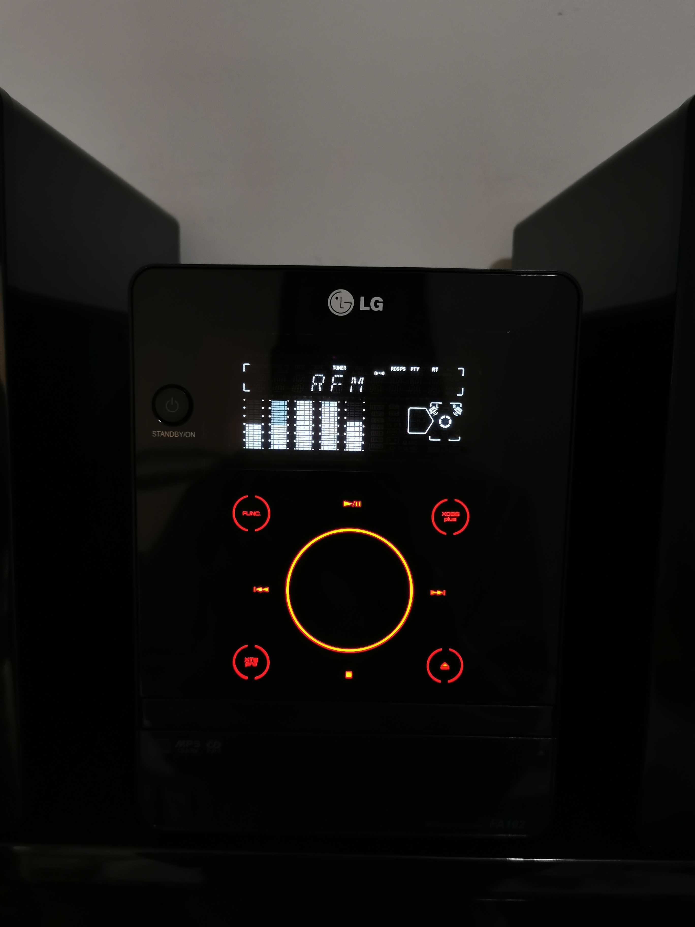 Aparelhagem de Som LG micro Hi Fi System FA 162