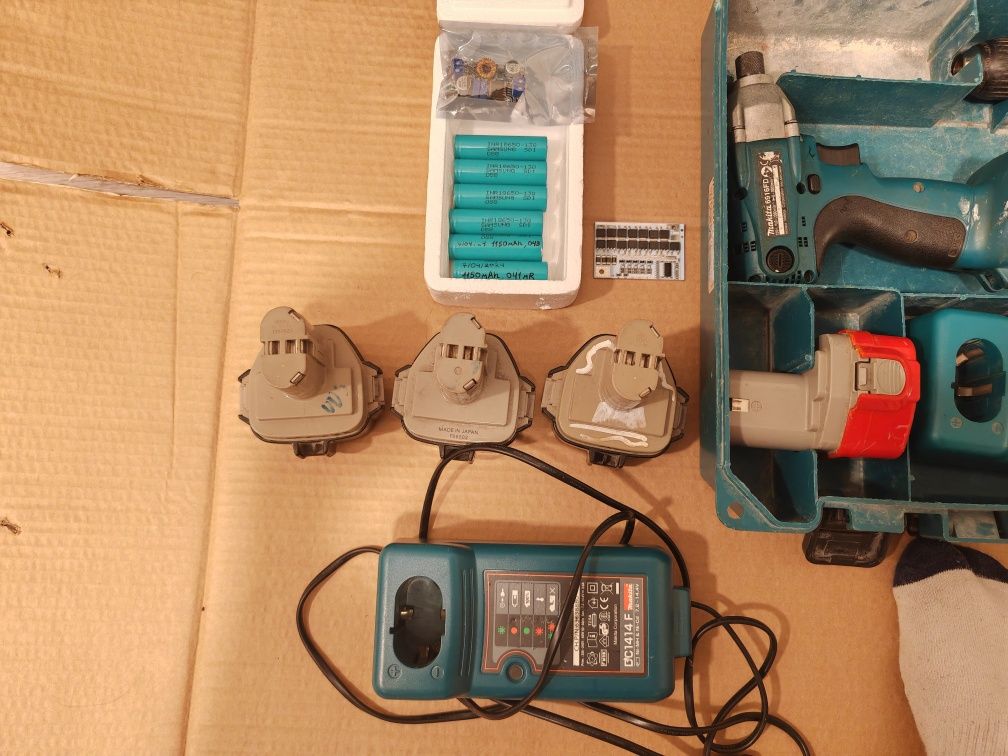 Набір шурупокрутів Makita 12v (Шуруповерт)