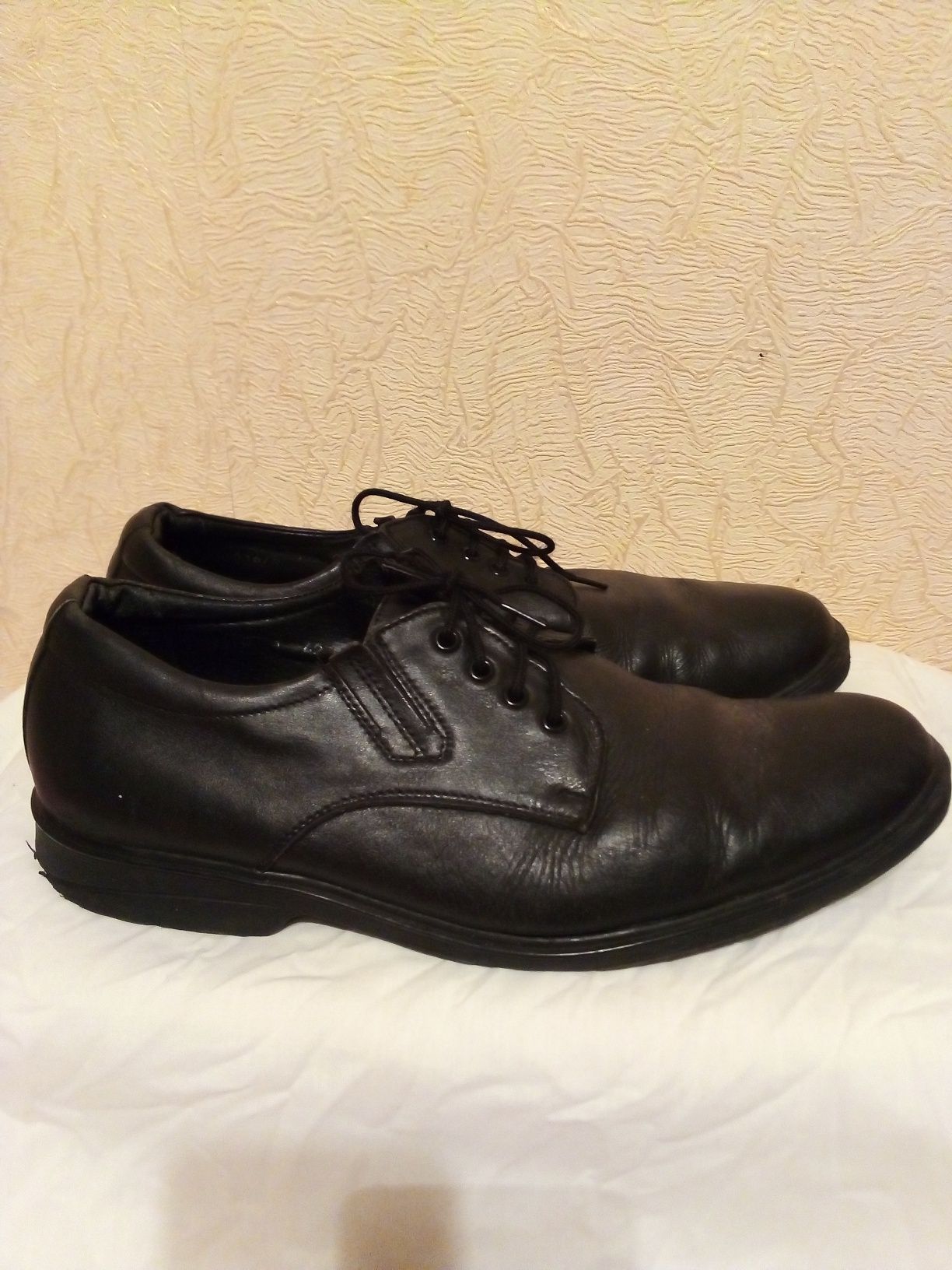 Кожаные мужские туфли р. 42