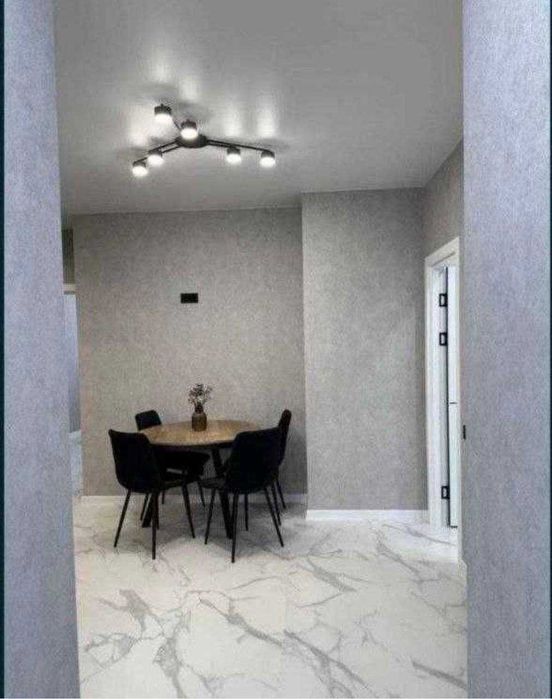 БЕЗ КОМІСІЇ Сучасна двокімнатна квартира. Парк МАМА