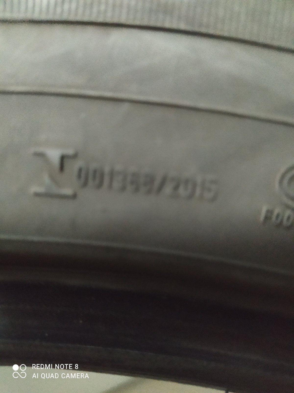 Продам шины б/у 225/60/R17 Dunlop RunFlat