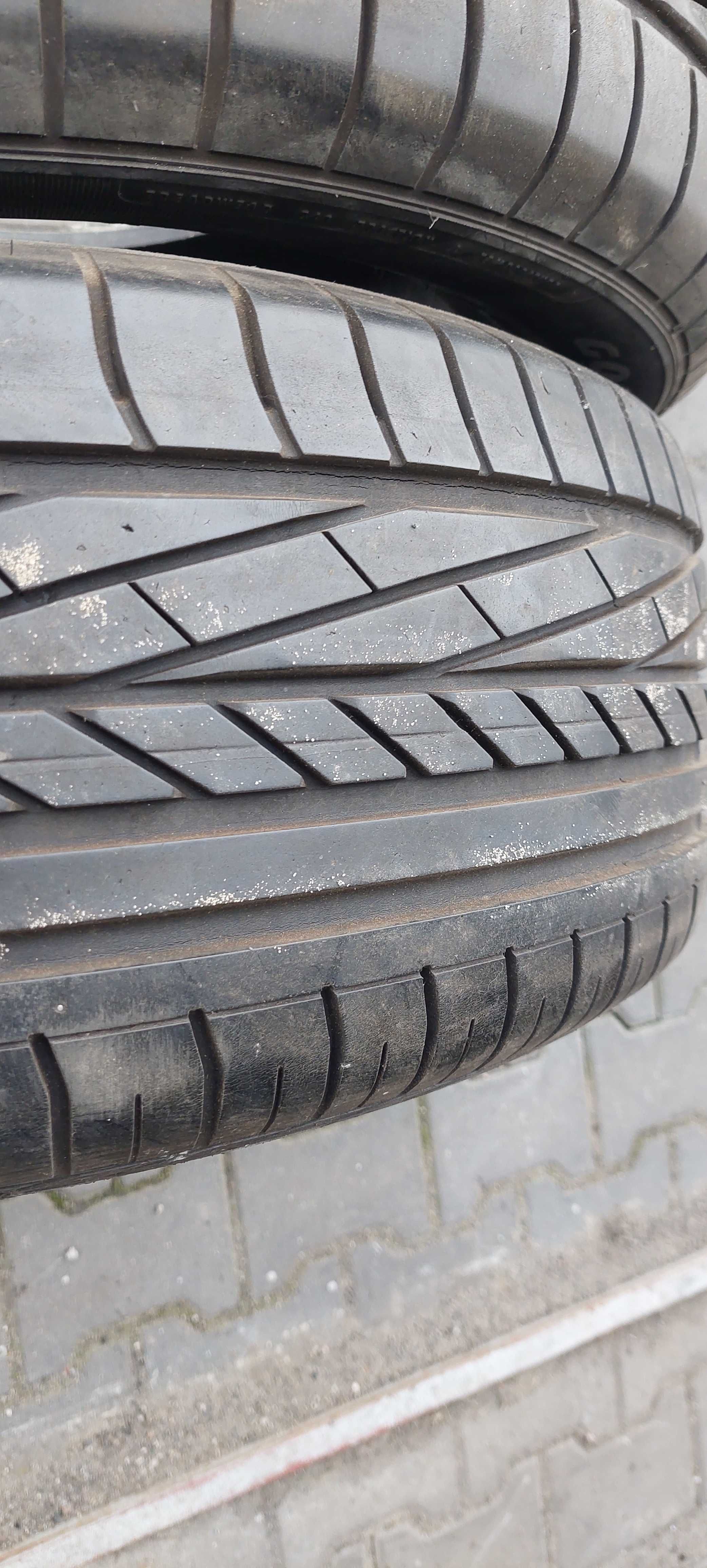 235/55/17 Goodyear Exellence 6mm letnie