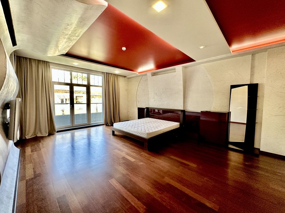 Аренда трехкомнатной квартиры . Клубный дом. Французский бульвар