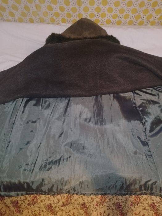 Продається пальто зимове жіноче.