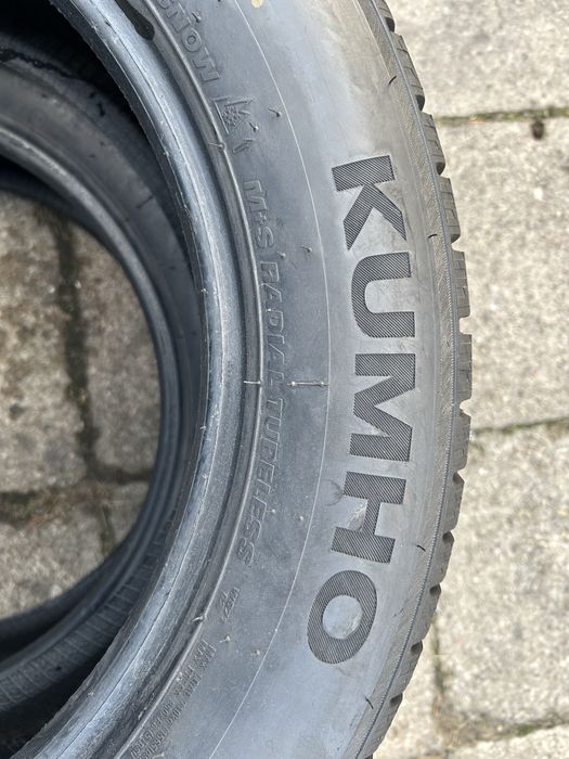 62 Opony Zimowe KUMHO 215/60/17 jak NOWE