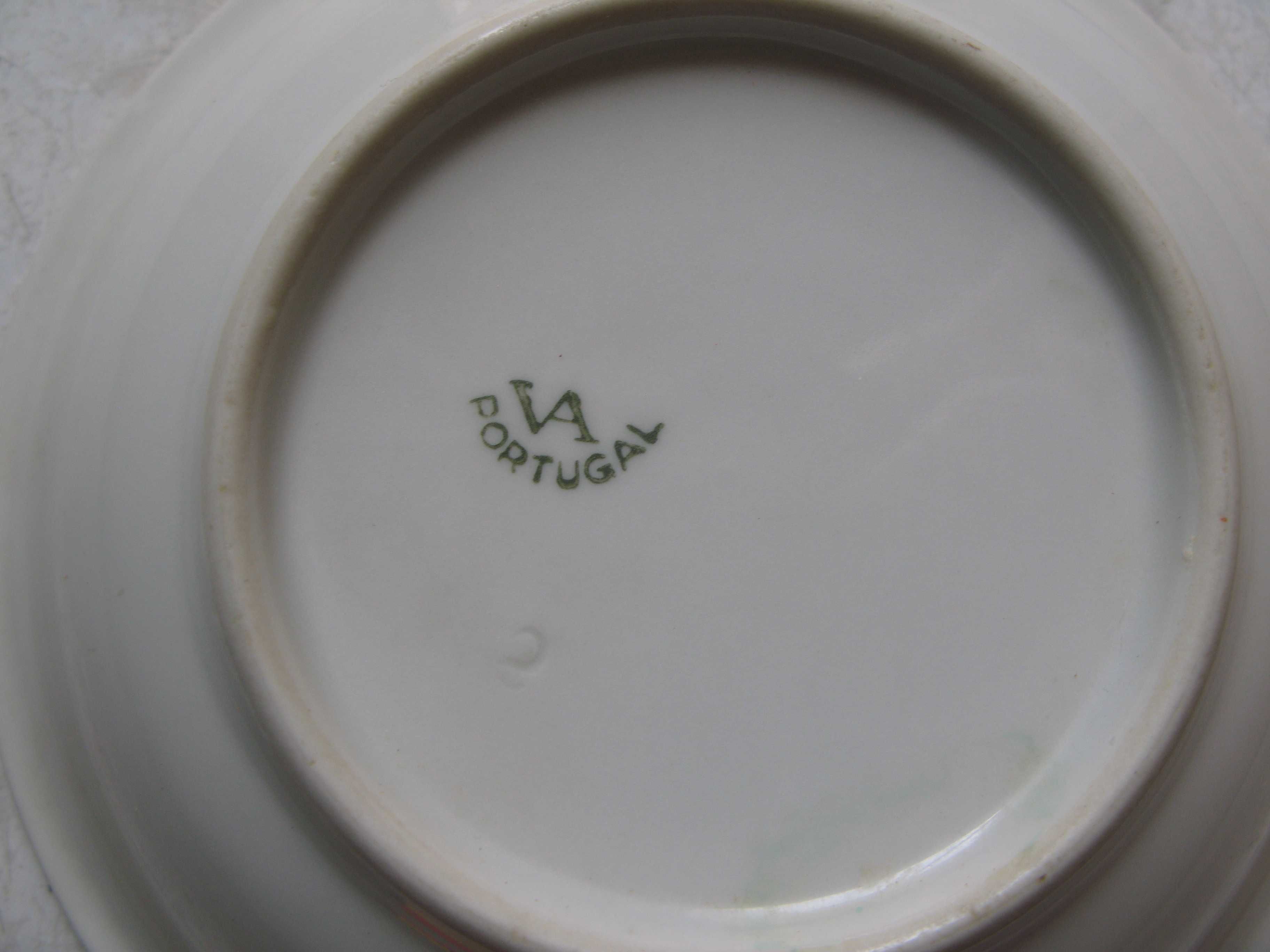 Taça de porcelana da Vista Alegre