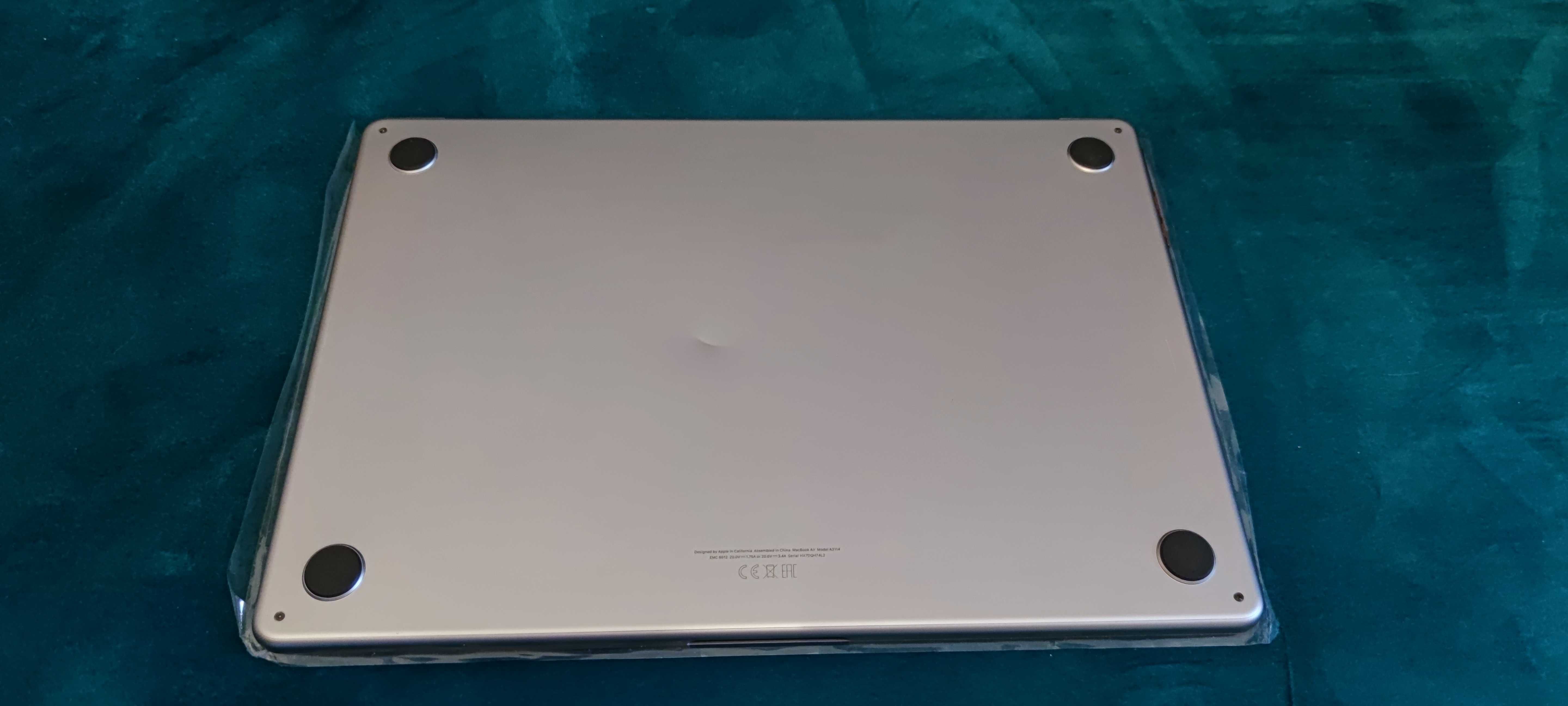 Apple MacBook Air 15 M3 2024 8GB/256GB SUPER STAN!