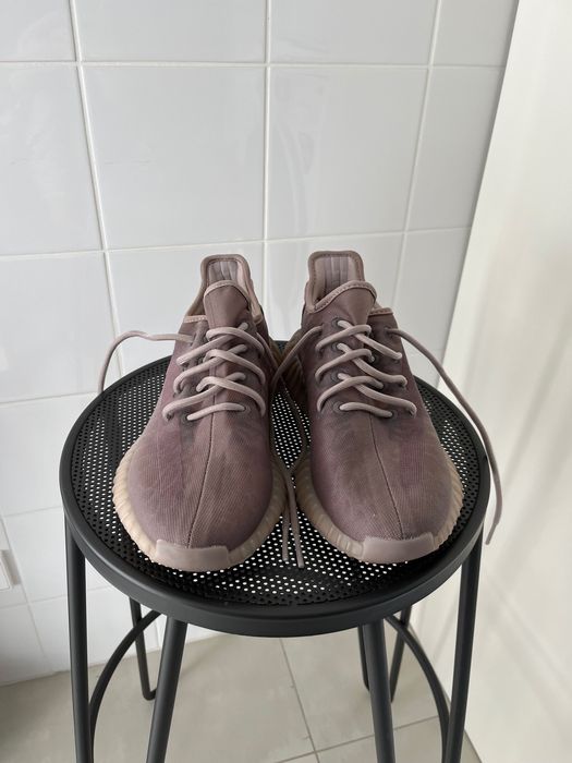 Adidas yeezy boost 350 v2 mono mist - tamanho 42 2/3
