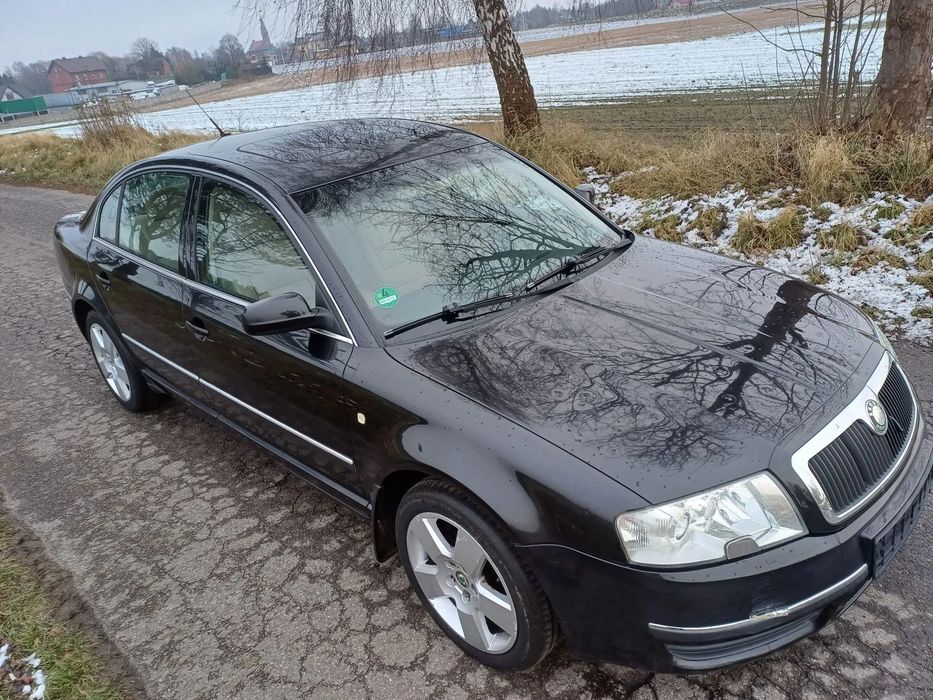 Skoda Superb FULL OPCJA 2.8 v6 193km