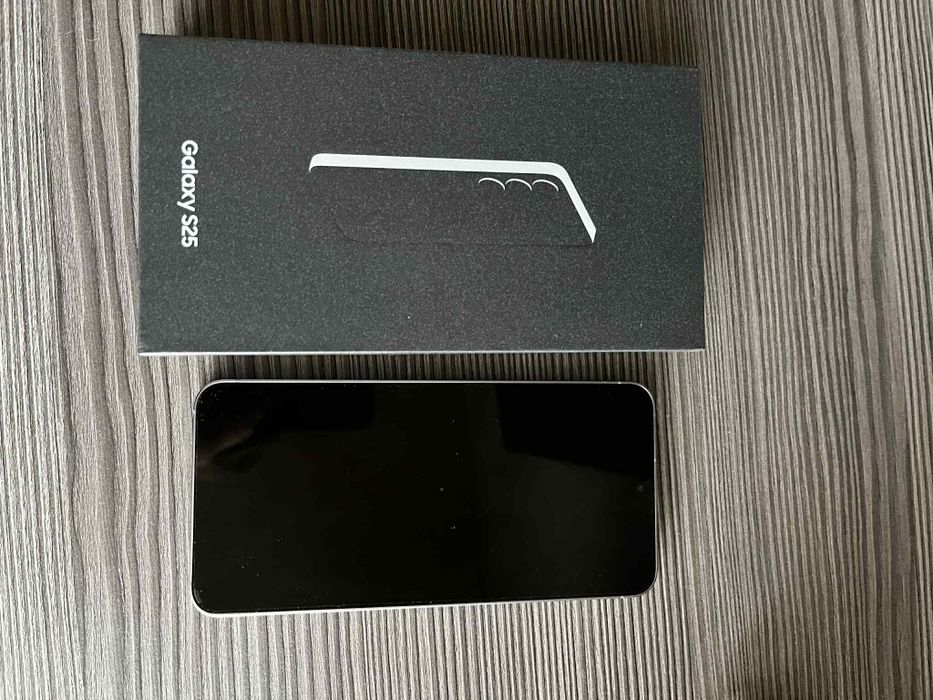 Samsung Galaxy s25 256gb prawie nowy