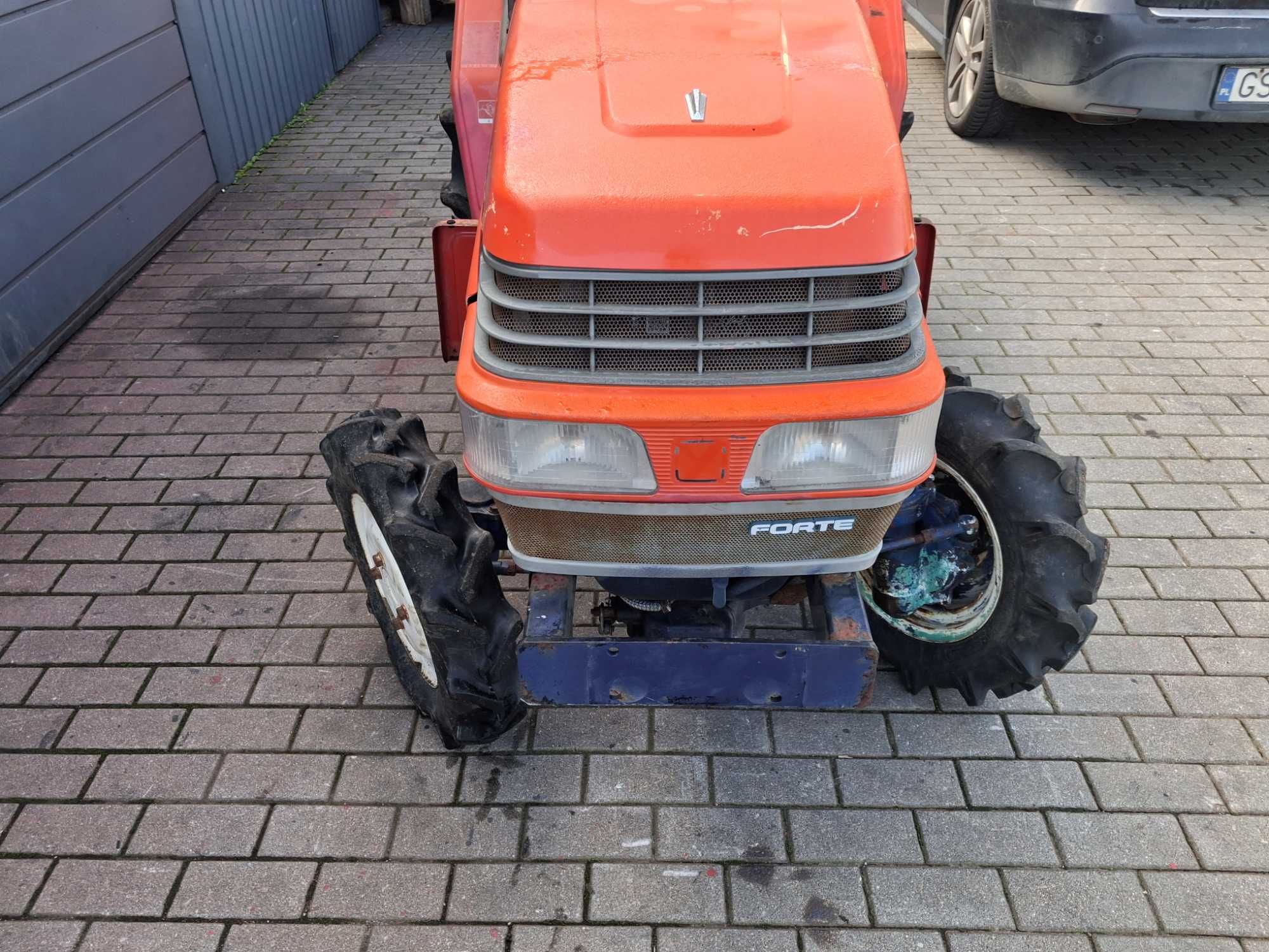 Yanmar F7 4x4 17 KM