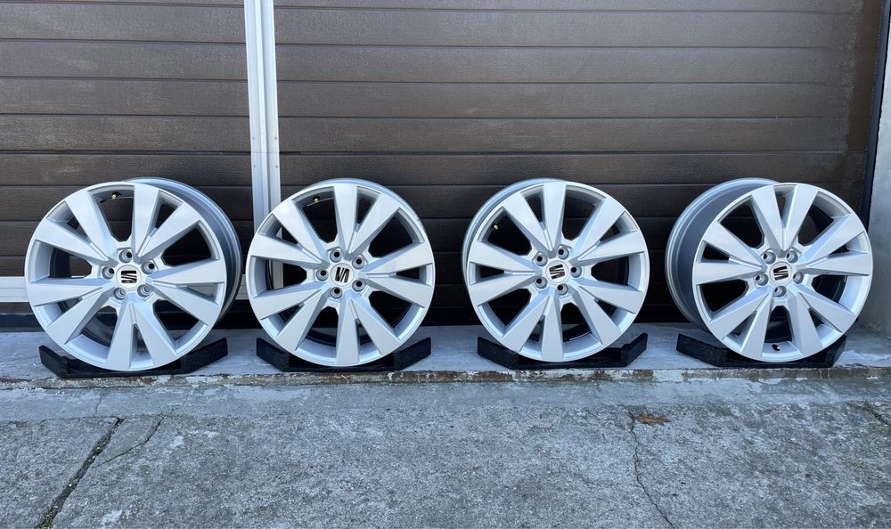 4x felgi aluminiowe 5x100 r17 et48 6,5J Alufelgi Oryginał Seat 17”