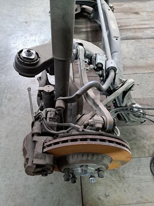 Prawa lewa Zwrotnica zawieszenie Mercedes c43 w205 amg 16r