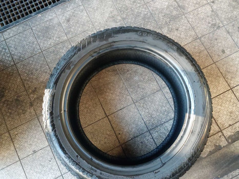 Opony komplet 245/45/18 całoroczne