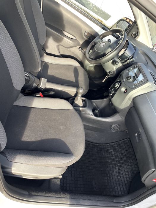 Toyota Aygo LPG 2019r niski przebieg zadbana klima