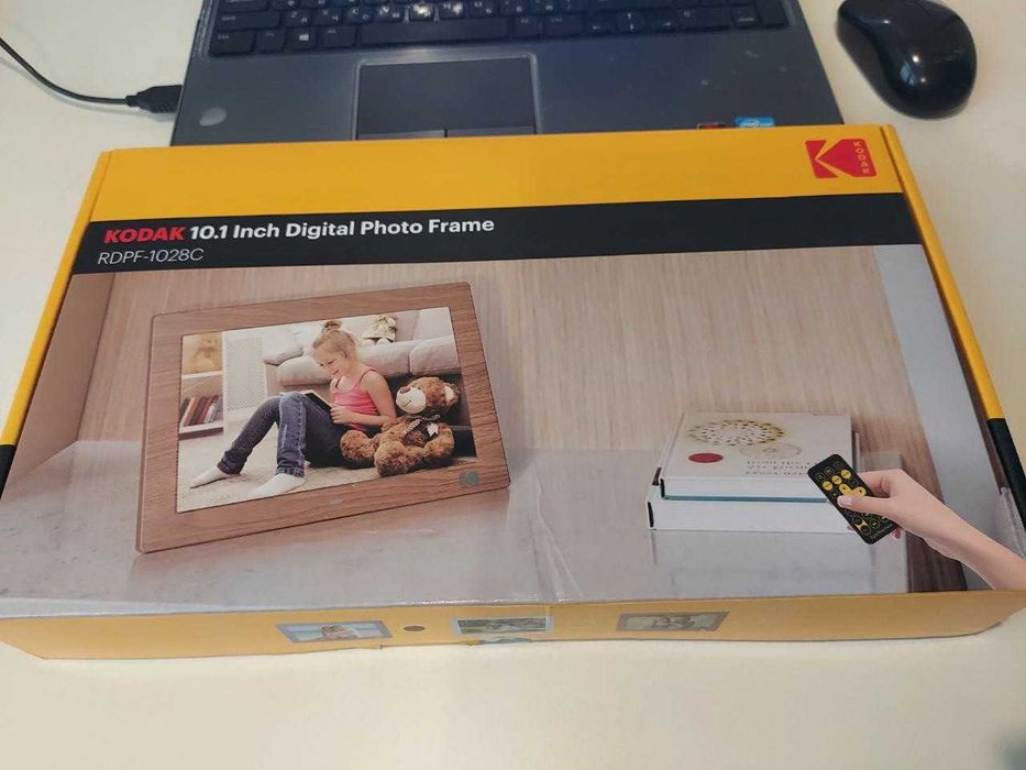 Цифрова фоторамка Kodak RDPF-1028C
