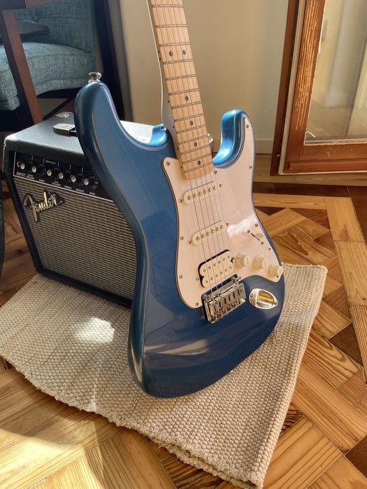 Guitarra electrica Fender Squire Azul