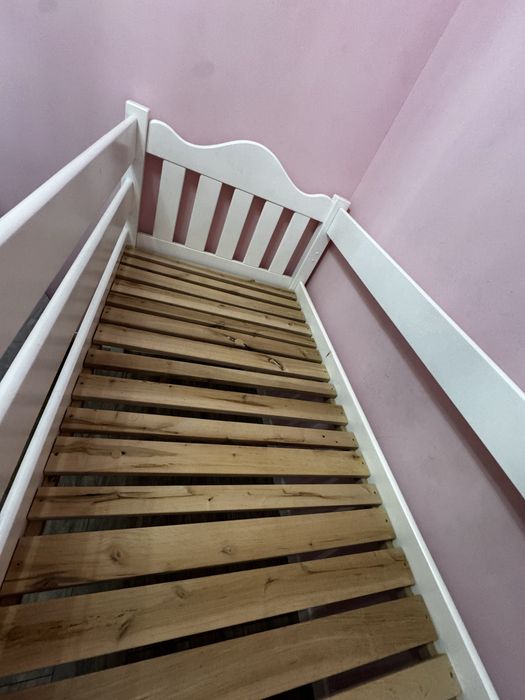 Łóżko na antresoli 180x80 + materac