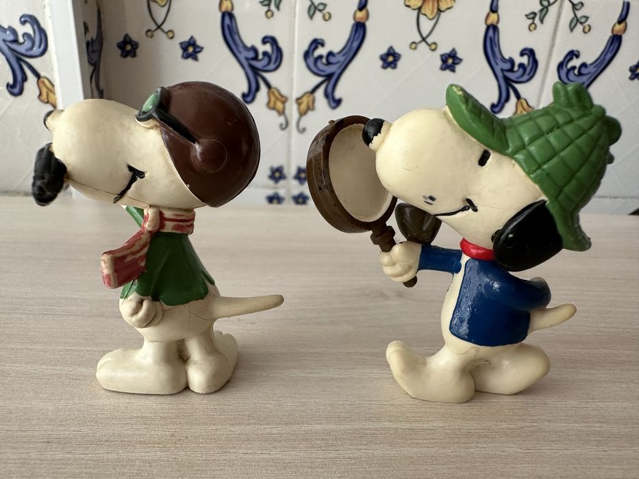 Charlie Brown Snoopy Peanuts United Feature pvc bonecos