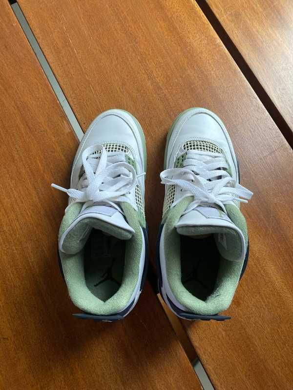 Biały\Powietrze*DamskieNikeAIrJordan4Retro UnisexTrampki 37.5