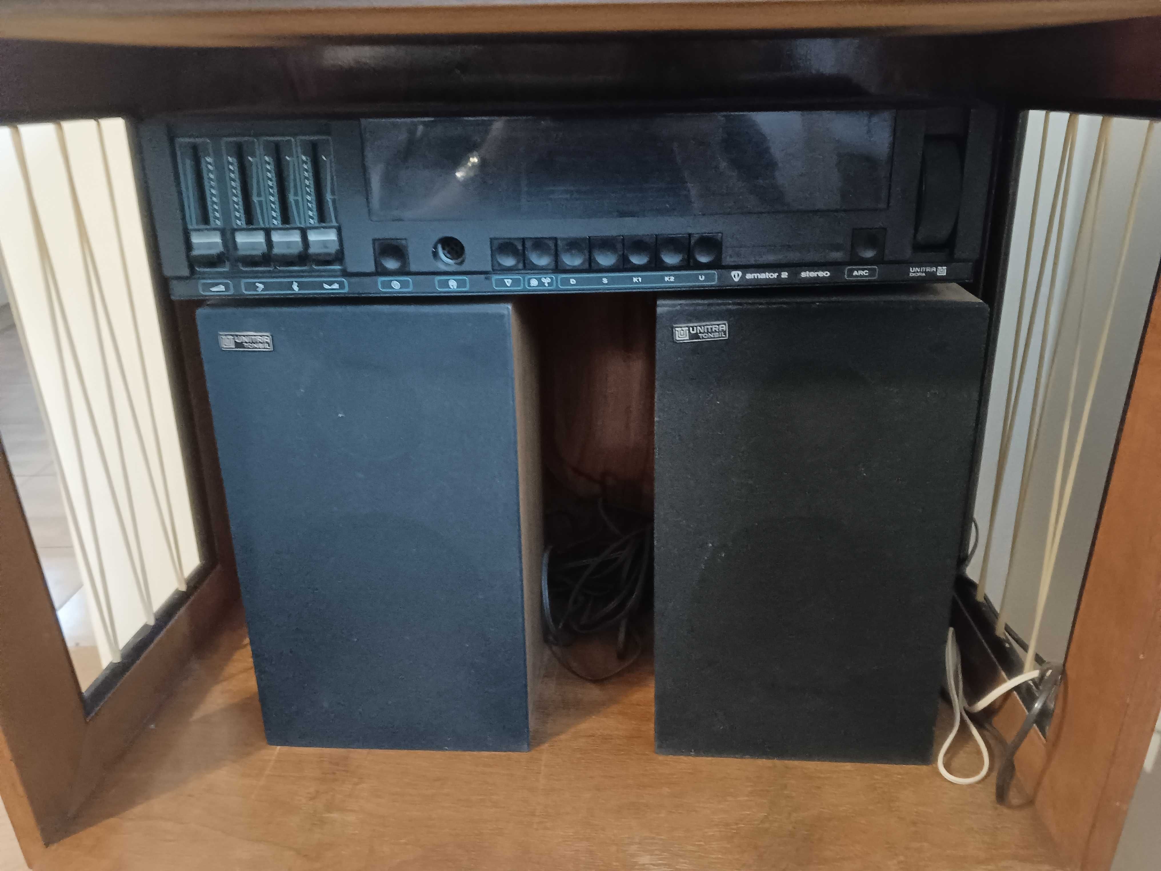 Unitra gramofon Emanuel G-902 fs radio Amator 2 wraz z kolumnami