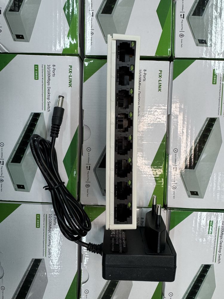 Комутатор світч PIX-LINK LV-SW08 8 портів Ethernet 10/100 Мбіт/сек,