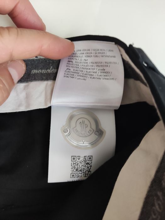 Calças Moncler, original