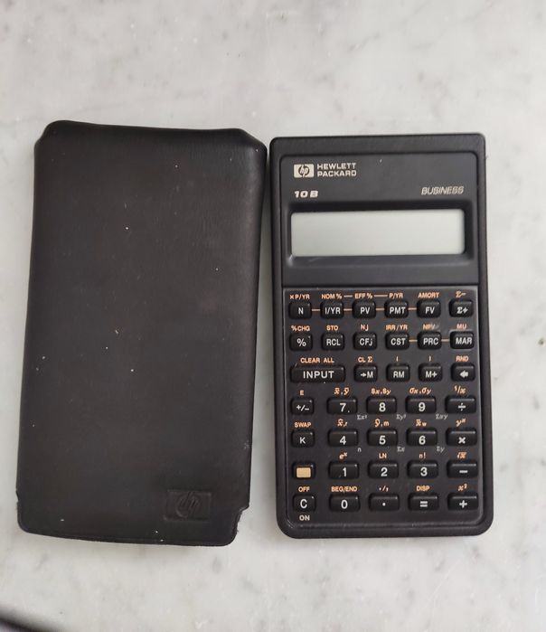 Máquina de calcular científica com bolsa HP