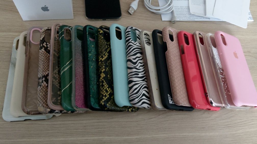 Etui IPhone XS zestaw 18 sztuk