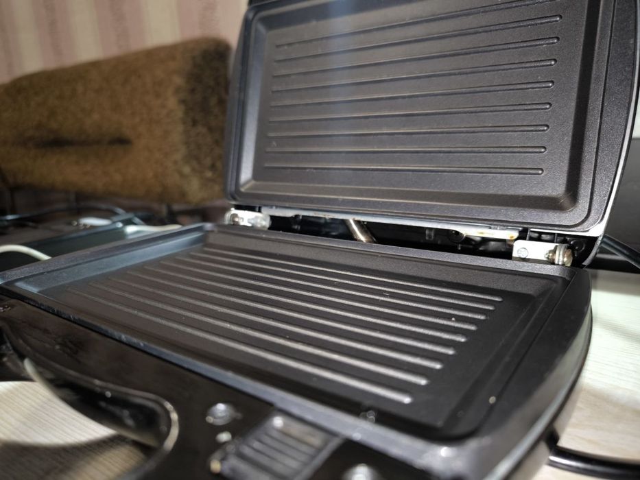 Мультимейкер бутербродниця 3 в 1 DSP KC-1049 750Вт (Сендвічниця вафлі)