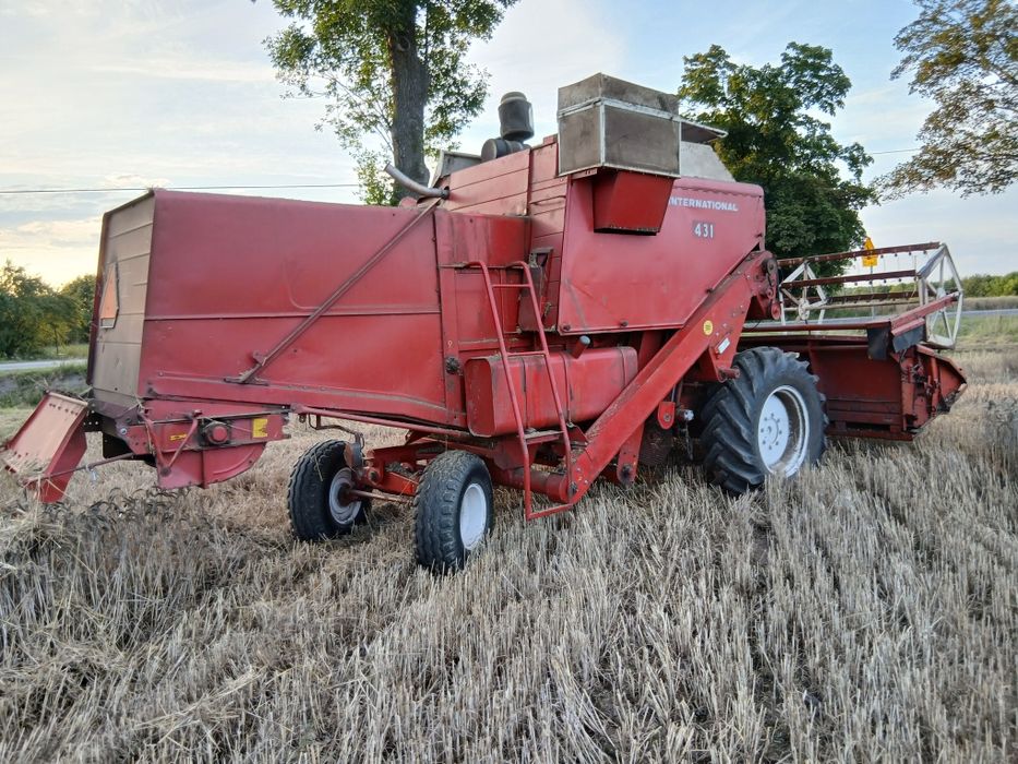 Kombajn zbożowy International IHC 431 sieczkarnia 3.1m.,zamiana