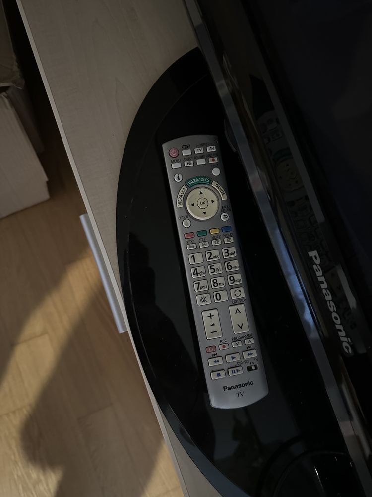 Telewizor Panasonic TX-P42x10y