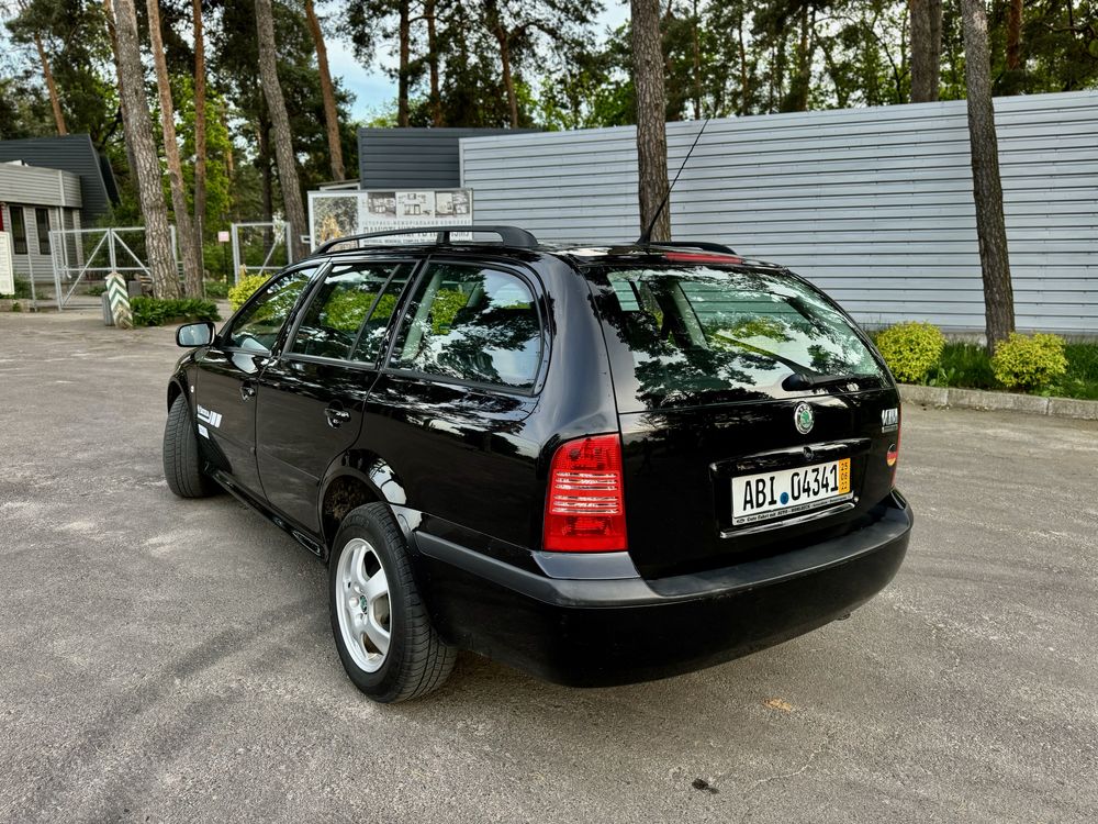 Skoda Octavia Tour