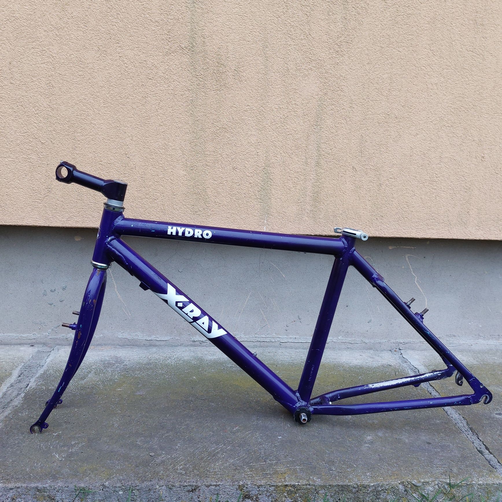 Frameset X-Ray Hydro 18" Rama aluminiowa + widelc Cr-Mo Stery Tioga