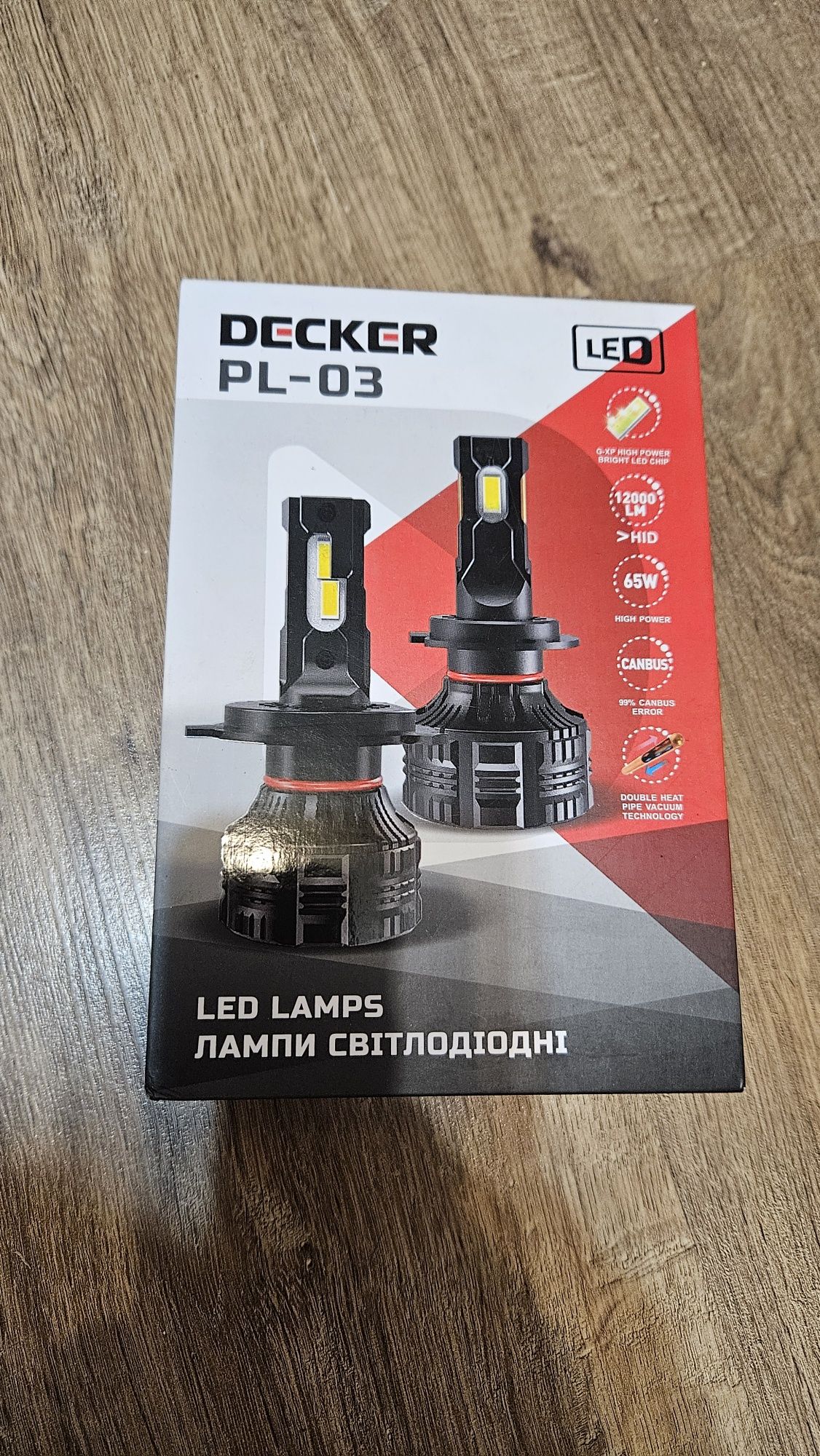 Продам лёд лампы H4 DECKER 65w