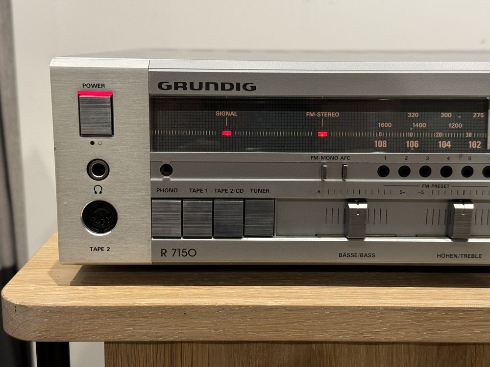 Amplituner Grundig R7150