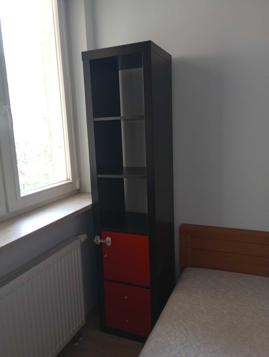 Regał wenge-czerwony 184x44x39 sprzedam