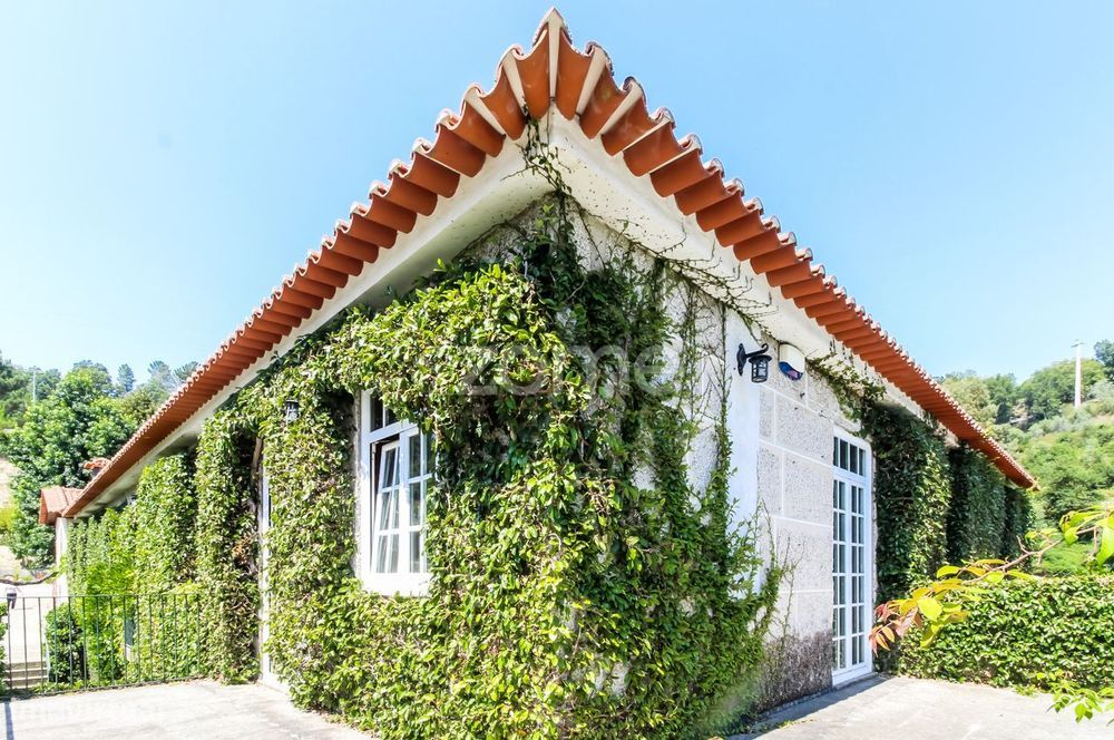 Quinta T4 com piscina, vinha e capela - Gondar, Amarante