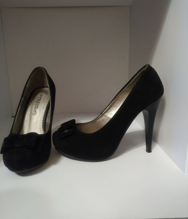 Туфлі жіночі чорні