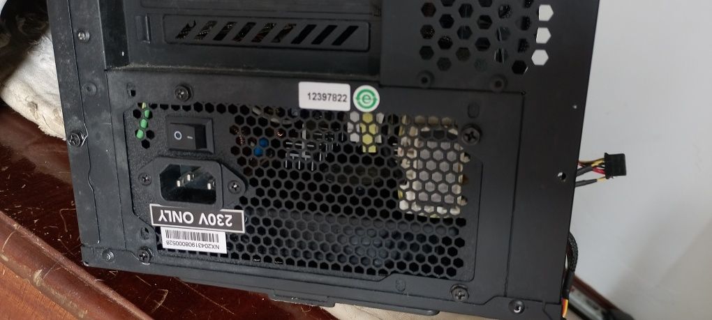 Fonte de alimentação nox Urano sx 500w