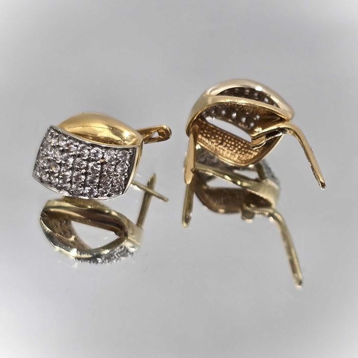 Złote Kolczyki Z Cyrkoniami Próba 585 14K Waga 5,54g Długość 1,5cm