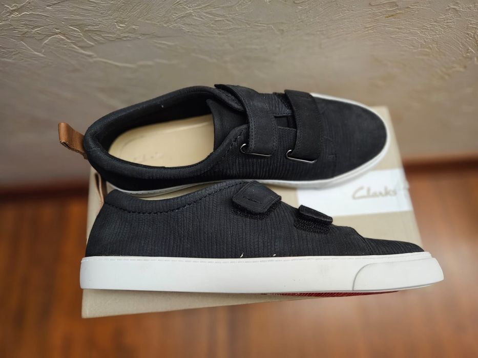 Туфлі мокасини балетки Geox Clark's Crocs шльопанці