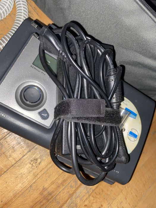 Aparat do bezdechu CPAP REMStar Pro C-Flex z nawilżaczem