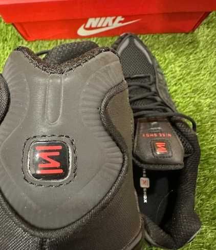 NIKE SHOX TL„buty dla dzieci Rozmiar.39