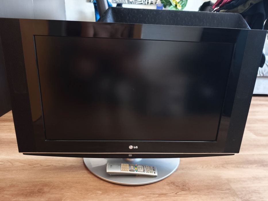 Vendo TV LG modelo 32LX2R