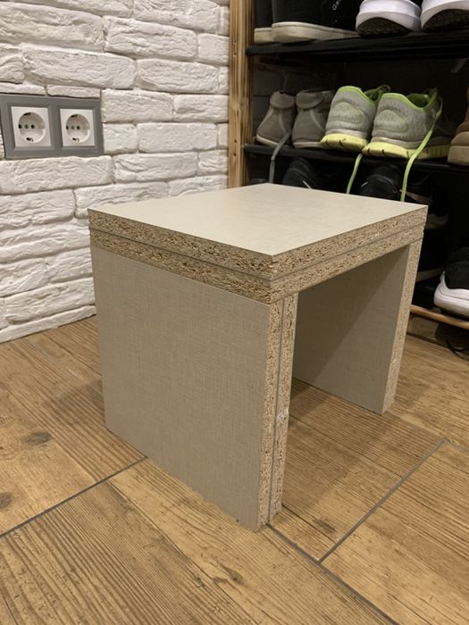 Продам стульчик с Дсп Eger