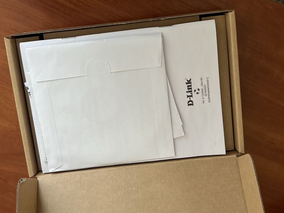 Комутатор мережевий D-Link DGS-1100-05PD