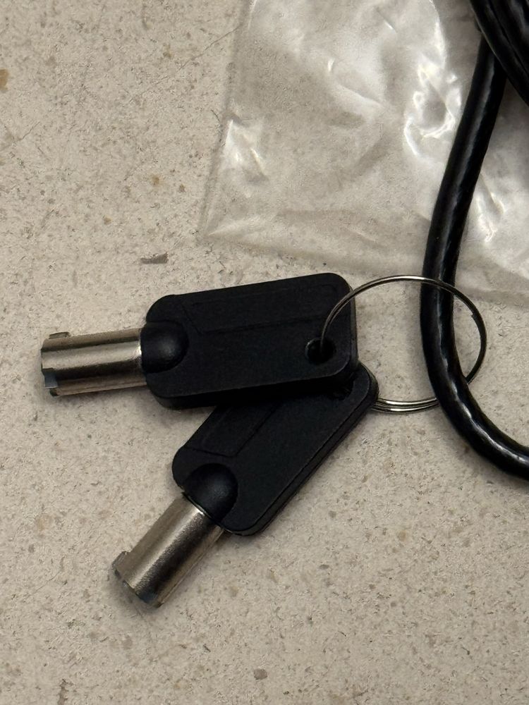 Cabo cadeado para proteger laptop / computador portátil