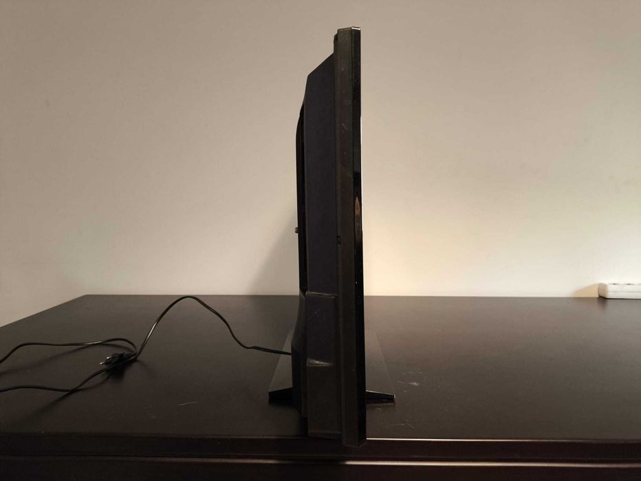 Televisor Toshiba 32” HD (720p) 32W1863DG – NÃO É SMART