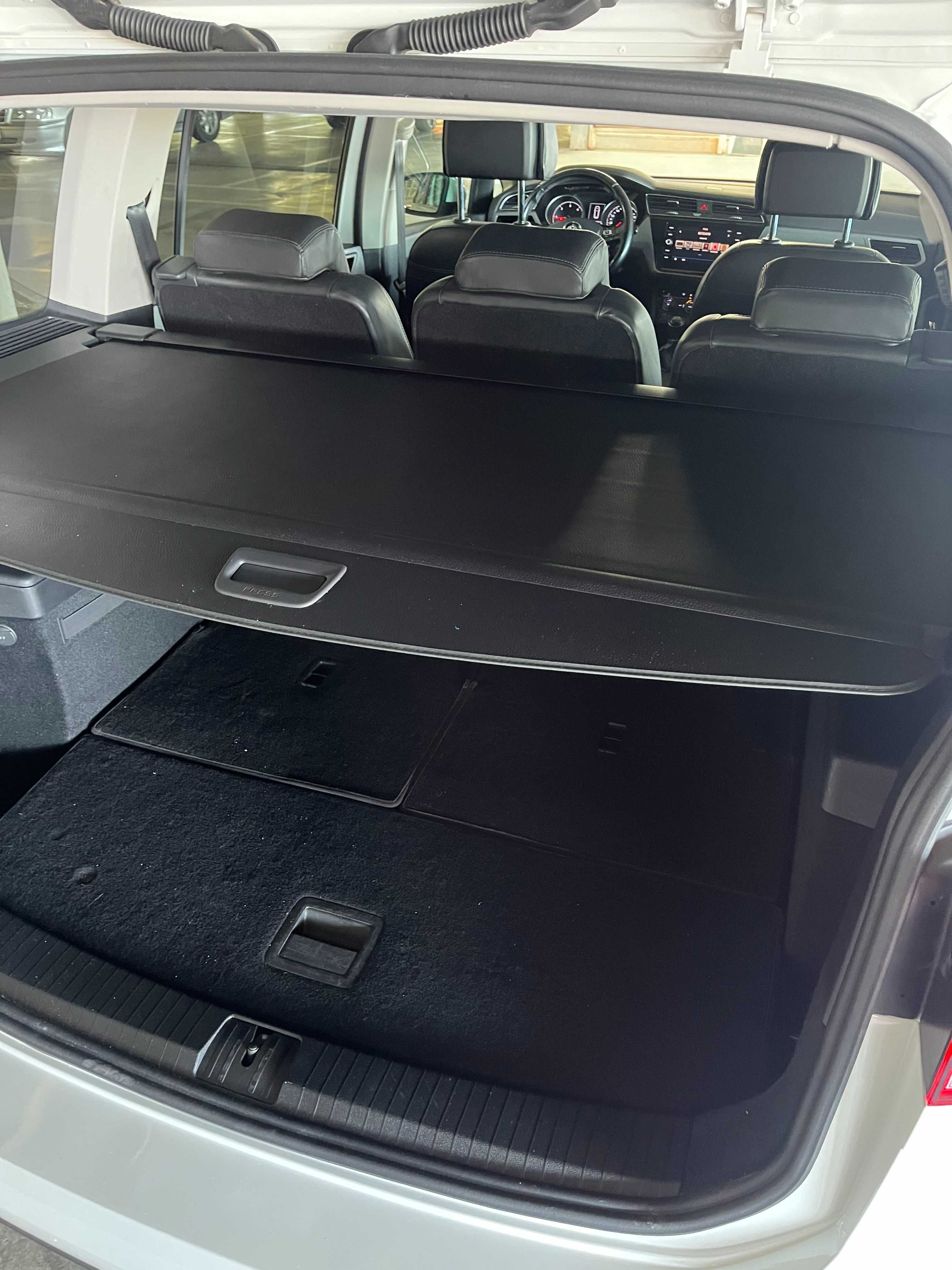 VW Touran Nacional 7 Lugares, Muito Estimada